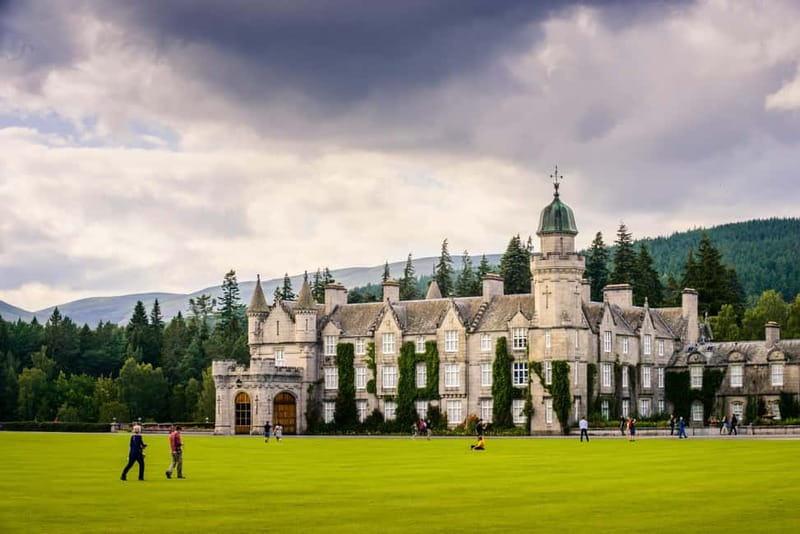Edinburgh: Balmoral Castle and Scone Palace Royal Tour - Key moments to look forward to