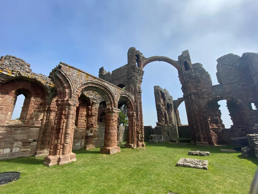 Edinburgh: Bamburgh Castle, Northumberland and Alnwick Trip - Price and value: is $61 worth a 10.5-hour border-hopping day?
