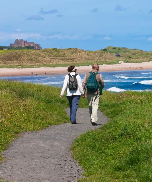 Edinburgh: Bamburgh Castle, Northumberland and Alnwick Trip - From the coach seat: what you actually get on the drive