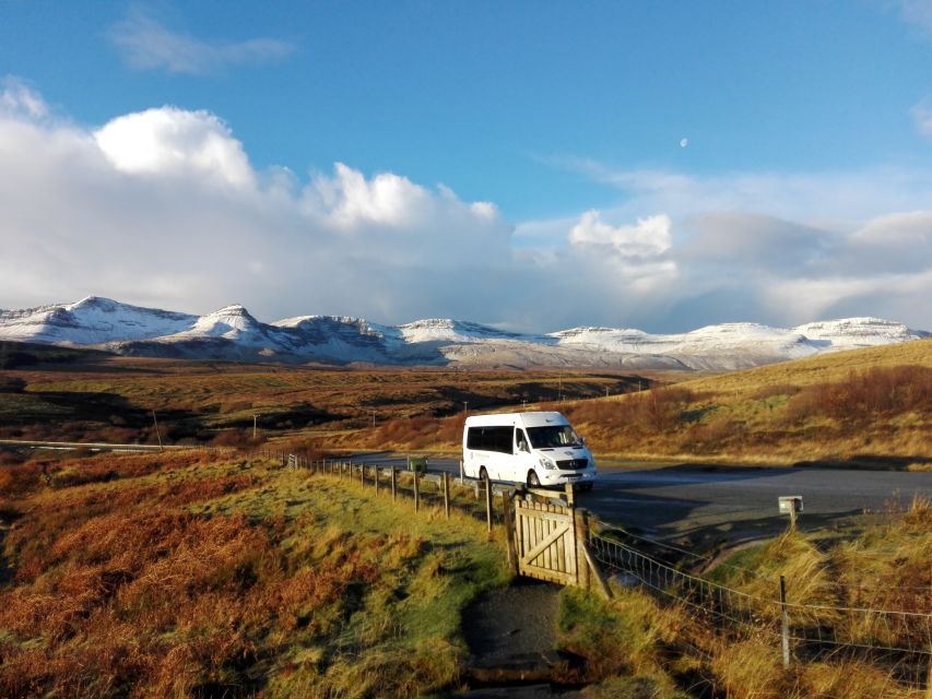 Edinburgh: Eilean Donan, Loch Ness & Glenfinnan 2-Day Tour - Quick hits