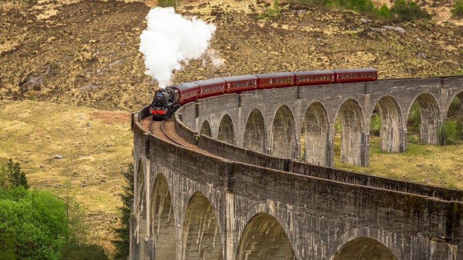 Edinburgh: Isle of Skye and Loch Ness 5-Day Highlands Tour - Guides, storytelling, and the small things that change your day