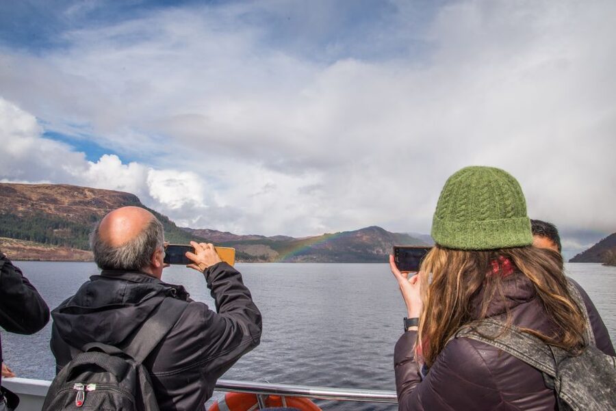 Edinburgh: Loch Ness, Glencoe, and Highlands Day Tour - Loch Laggan and return village stops: finishing with one more dose of “why Scotland”