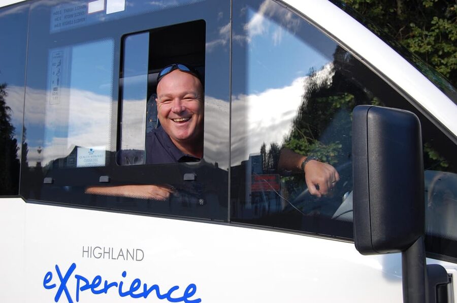 Edinburgh: Loch Ness, Glencoe, Coos & the Highlands Day Tour - Tour pace, comfort, and what to plan for