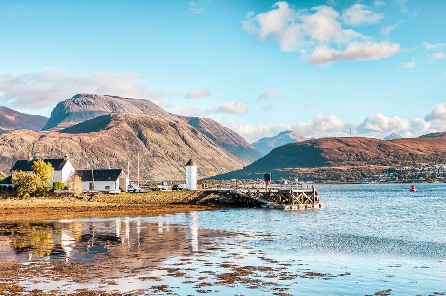Edinburgh: Loch Ness, Glencoe & the Scottish Highlands Tour - Loch Ness at your speed: castle, cruise, whisky, or the walk