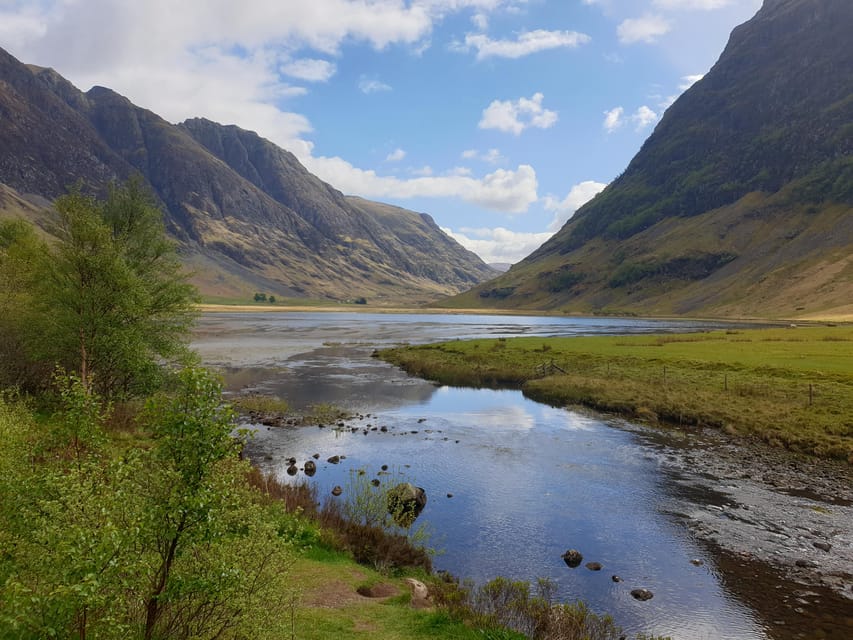 Edinburgh: Loch Ness, Inverness & Highlands Tour in Spanish - The Loch Ness cruise: 50 minutes to hunt Nessie