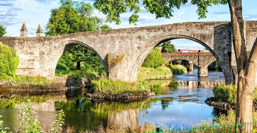 Edinburgh: Stirling, Whisky and St Andrews Tour in Spanish - Quick hits before you go