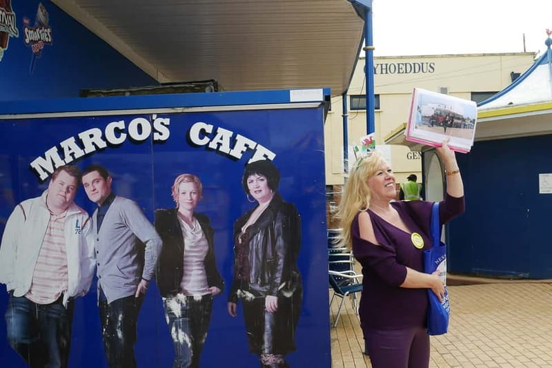 From Barry Island: Gavin and Stacey Tour - Barry Island to the filming spots: meeting point and how the 210 minutes flow
