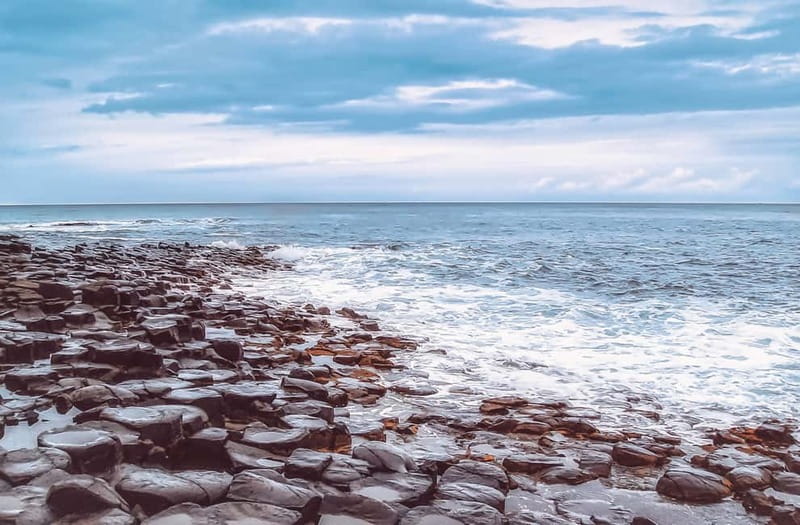 From Belfast: Giants Causeway Express Half-Day Tour - Giants Causeway UNESCO time, Finn McCool and those hexagons