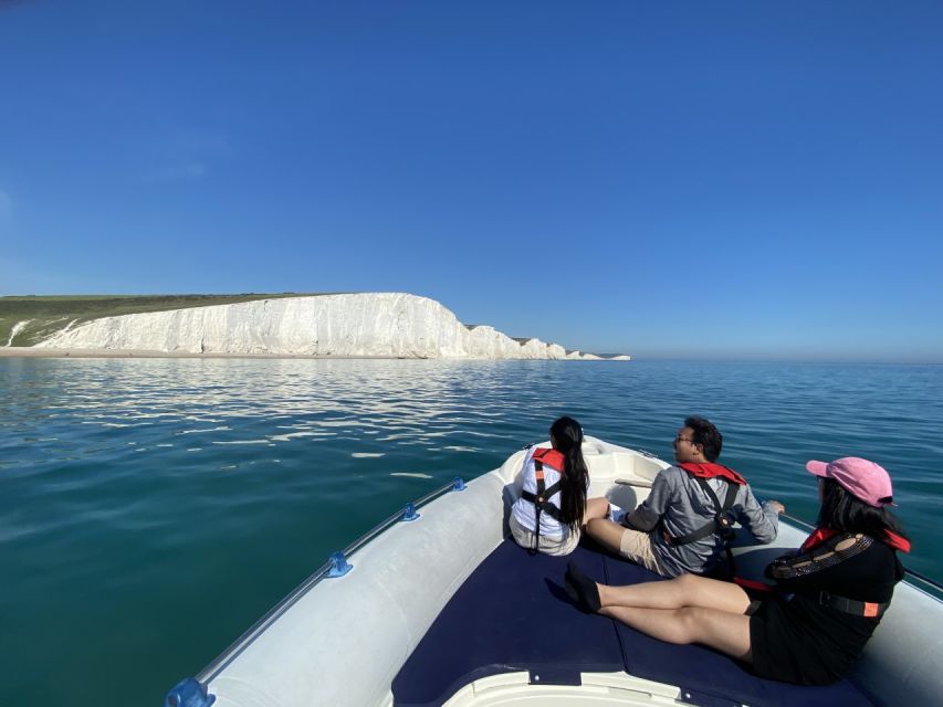 From Brighton: Seven Sisters Boat Tour - 90 minutes on the Sussex Coast: fast enough, long enough