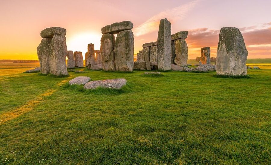 From Brighton: Stonehenge and Bath Full-Day Trip - Who This Tour Suits (and Who Should Skip It)