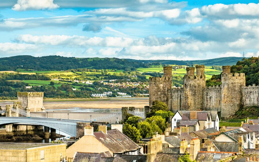 From Chester: North Wales and Caernarfon Castle Tour - Why Conwy plus Caernarfon feels like a smart North Wales sampler