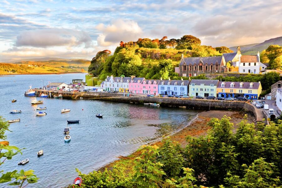 From Edinburgh: Isle of Skye 3-Day Tour with Accommodation - The ride West: Stirling, Doune, and Callander as your warm-up act