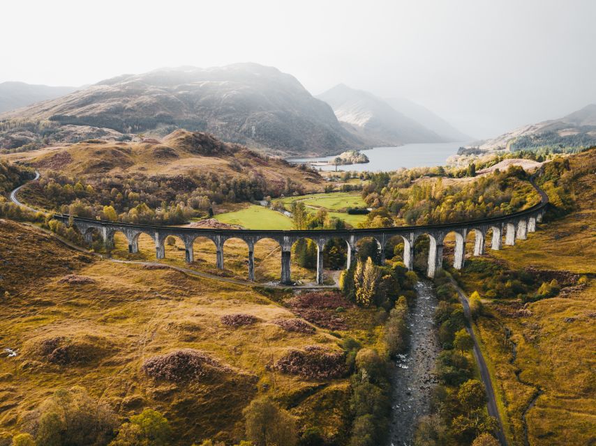 From Edinburgh: Isle of Skye and Outer Hebrides 6-Day Tour - Day 4 through Harris to Portree, beaches, memorials, and ferry-to-Skye drama