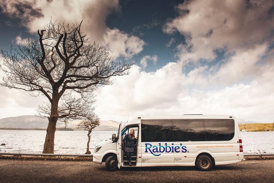 From Edinburgh: Loch Ness and The Highlands Tour with Cruise - Stirling landmarks, the Fault Line idea, and a Loch Lomond breath break