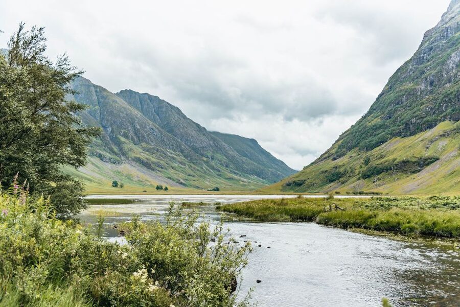From Edinburgh: Loch Ness, Glenoce & The Highlands Day Tour - Transportation, group size, and comfort on a 12-hour schedule