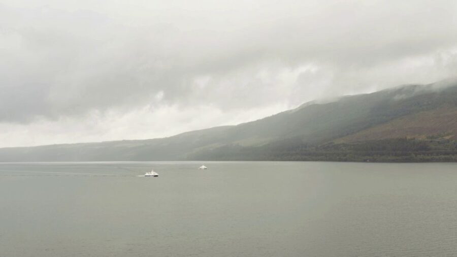 From Edinburgh: Loch Ness & Inverness Tour in Spanish - The scenic drive into Inverness: Ness mouth, Moray Firth, and Saint Andrews sightings