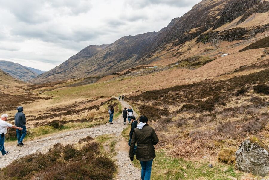 From Edinburgh: Outlander Experience 2-Day Tour - Price and Value: What You Pay for the 33 Hours