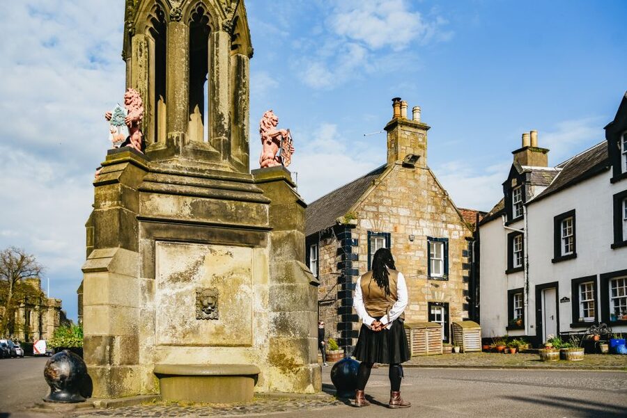 From Edinburgh: Outlander Experience 2-Day Tour - Falkland Village and Culross: The Best Part for True Fans