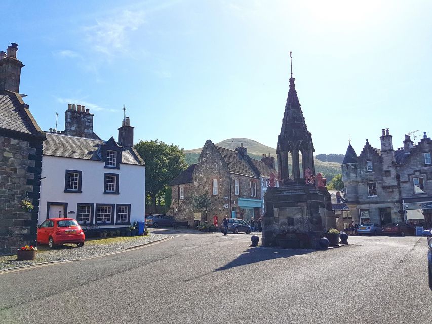 From Edinburgh: St Andrews and Fishing Villages of Fife Tour - St Andrews: where golf, university life, and cathedral history share the same streets