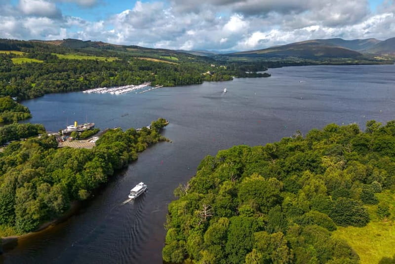 From Edinburgh: Stirling Castle, Kelpies and Loch Lomond - Getting on the Bus in Edinburgh, and Staying Comfortable