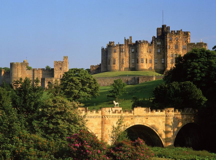 From Edinburgh: Viking Coast & Alnwick Castle Day Tour - The 2.5 hours at Alnwick: how to plan without missing the best bits