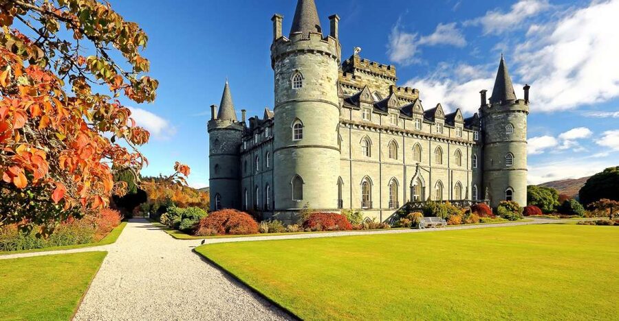 From Edinburgh: West Highland Lochs and Castles Day Trip - Stirling Castle Views From the Road, Plus a Better Sense of the Region