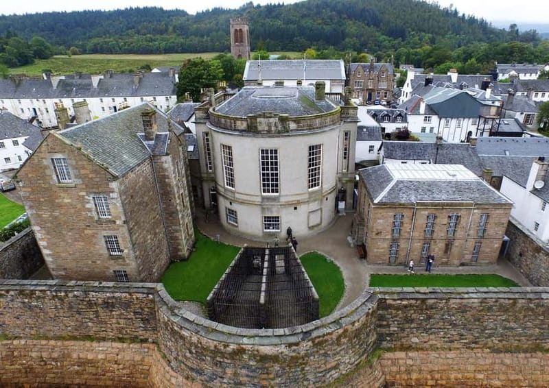 From Edinburgh: West Highlands, Castles & Lochs Day Tour - Rest and Be Thankful Viewpoint and the Arrochar Alps Break