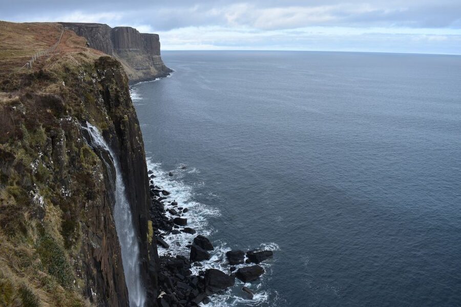 From Glasgow: 3-Day Isle of Skye, Highlands & Loch Ness Tour - Rannoch Moor and Glencoe: When the Road Turns Cinematic
