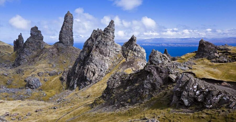 From Glasgow: 3-Day Isle of Skye, Highlands & Loch Ness Tour - The Storr and the Big Skye Hit List: What You’re Really Chasing