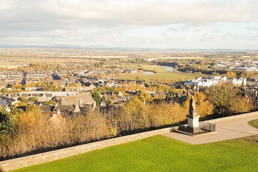 From Glasgow: Loch Lomond, Trossachs & Stirling Castle Tour - A Highlands day that stays organized, even when the weather shifts
