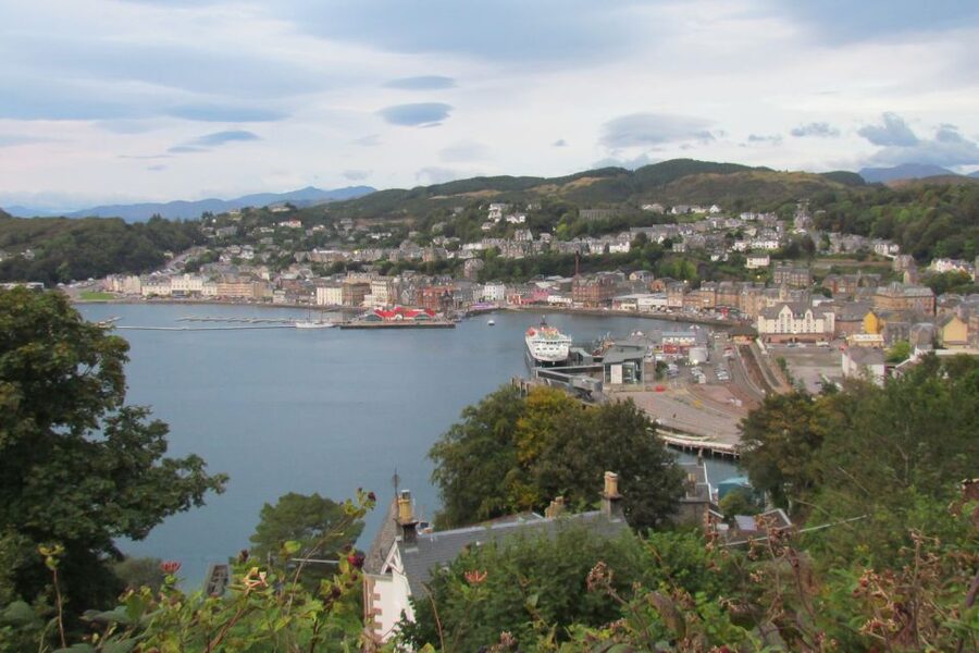 From Glasgow: Oban, Glencoe & West Highland Castles Day Trip - Oban lunch: where the Highlands day gets real and local