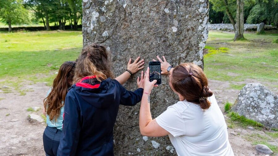 From Inverness: Cawdor Castle, Clava Cairns & The Cairngorms - Clava Cairns: Bronze Age stones with strong atmosphere