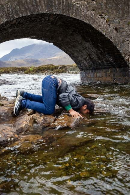 From Inverness: Isle of Skye "Myths & Legends" Full Day Trip - Kilt Rock and the waterfall stop: short, dramatic, worth it