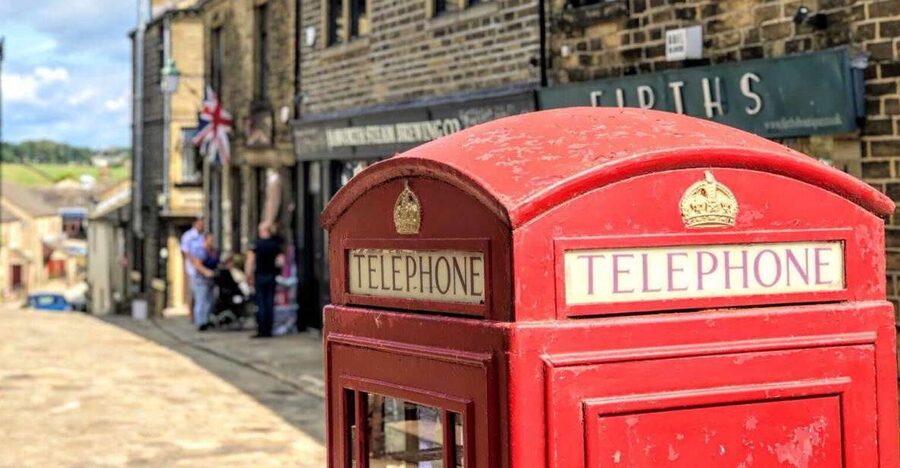 From Liverpool: Full-Day Yorkshire Sightseeing Adventure - Malham Cove pass-by: limestone views without the hike