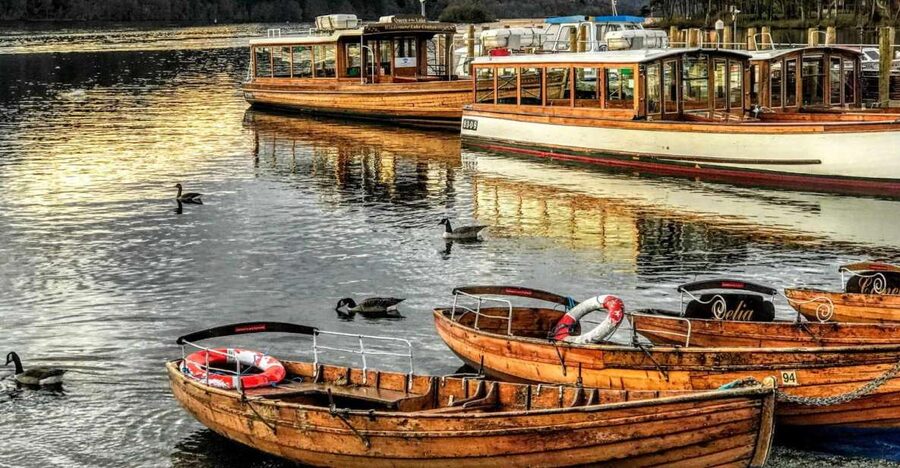 From Liverpool: Lake District Sightseeing Adventure Day Trip - Windermere by cruiser: Bowness-on-Windermere and time on the water
