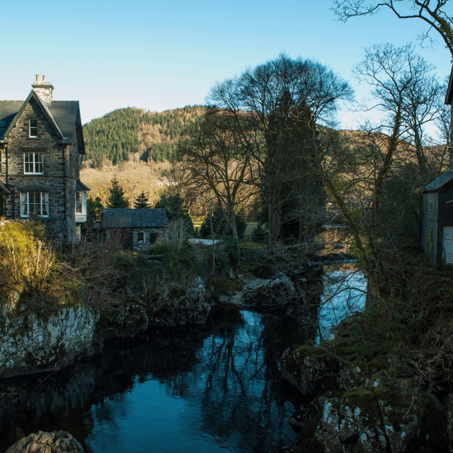From Liverpool: North Wales and Caernarfon Castle Tour - Snowdonia National Park: where the best views live in short bursts