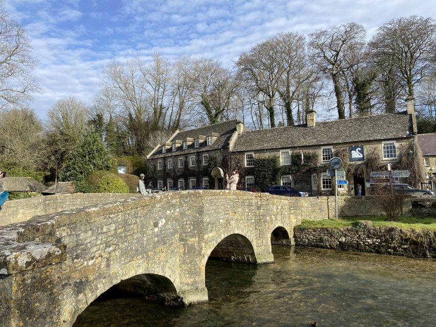 From London: Full-day Cotswolds Tour with Optional Lunch - Burford on the River Windrush: Tea Houses and a Sloping High Street