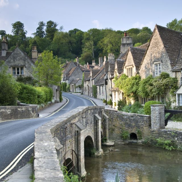 From London: Full-Day Guided Tour of the Cotswolds - Entering the Cotswolds from London: what the day really feels like