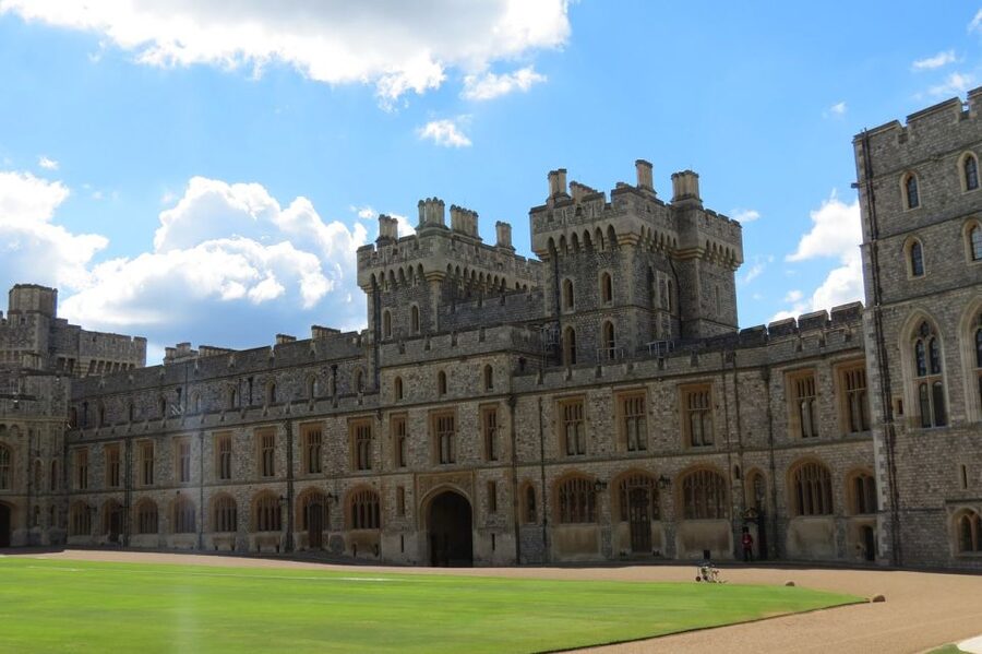 From London: Half-Day Trip to Windsor with Castle Tickets - Windsor Castle entry: skip the line, then use your time wisely
