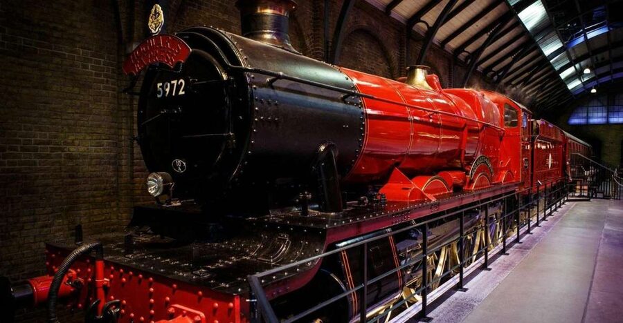 From London: Harry Potter Family Package with Transfers - Seasonal magic: Dark Arts (Sep to Nov 2025) or Hogwarts in the Snow (Nov 2025 to Jan 2026)