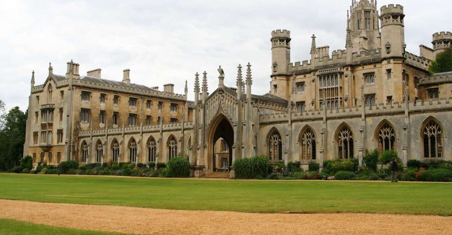 From London: Oxford & Cambridge Day Tour - FAQ