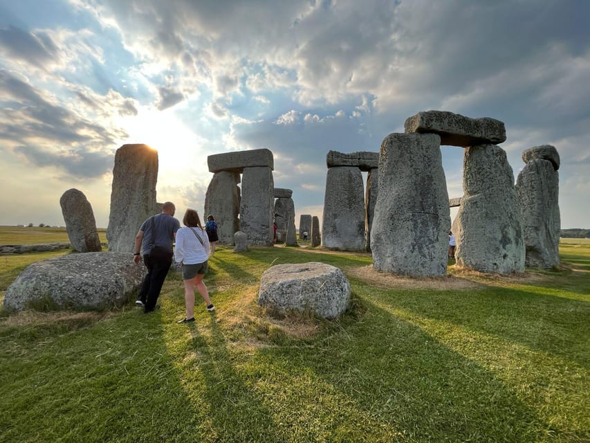 From London: Private Stonehenge Sunrise Viewing & Bath - Private inner-circle access at Stonehenge, up close and guided
