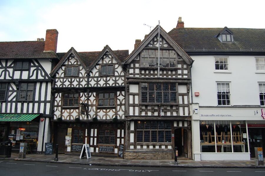 From London: Shakespeare's Stratford-upon-Avon Day Trip - Free Time in Stratford: Shops, Cafés, and River Avon Strolls