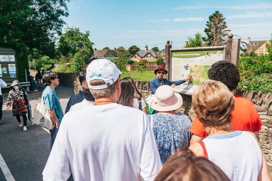 From London: Small Group Cotswolds Villages Tour - What makes the tour feel well-paced: guides, headsets, and good timing