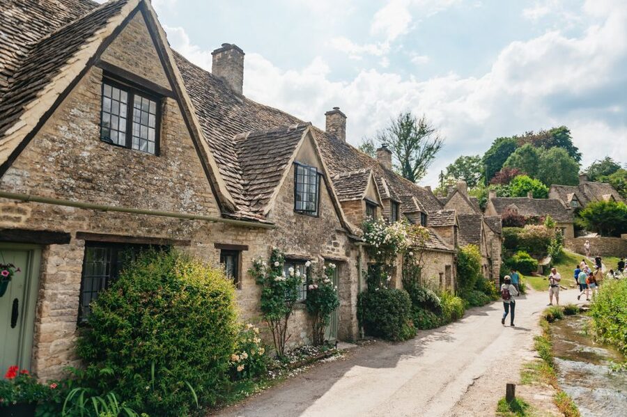 From London: Small Group Cotswolds Villages Tour - Practical tips so you enjoy every stop