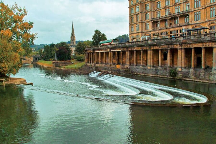 From London: Stonehenge and Bath Full-Day Tour - Price and value: what $133 gets you and when it is worth it