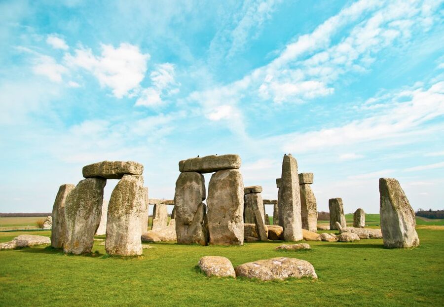 From London: Stonehenge and Bath Private Full-Day Trip - The Pump Room and Bath Water Taste Test