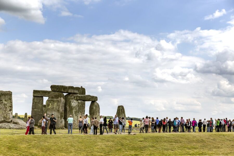 From London: Stonehenge Half-Day Tour - Meeting at Victoria: The easiest starting point in London