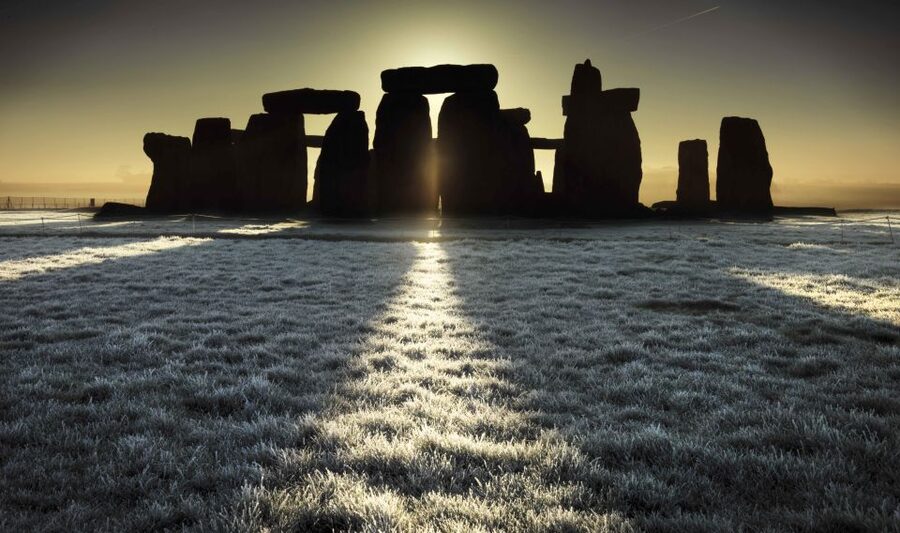 From London: Stonehenge Inner Circle and Windsor Day Trip - What to pack and how to handle an 11 hour day