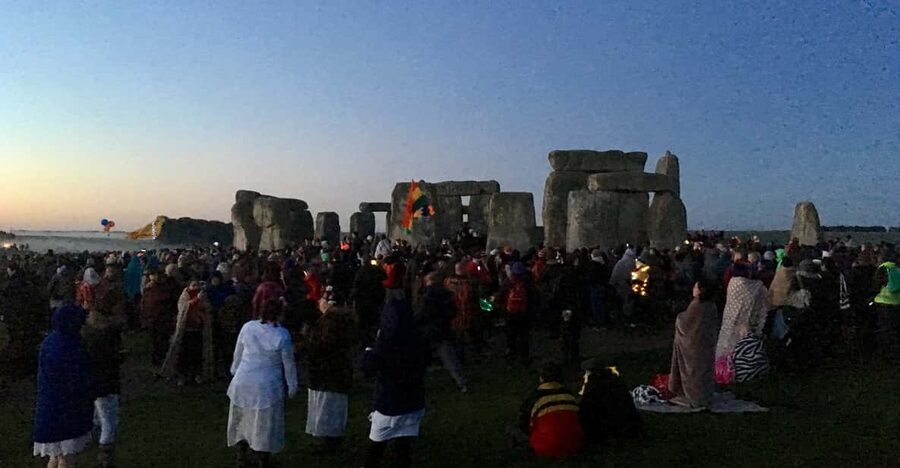 From London: Stonehenge Summer Solstice Sunrise Shuttle - How I’d plan your night in London for a dawn win